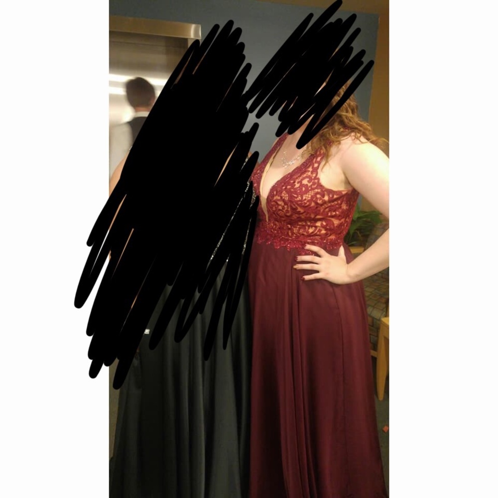 Maroon prom dress